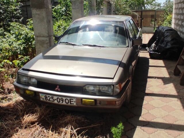 Бежевий Міцубісі Інша, об'ємом двигуна 2 л та пробігом 100 тис. км за 700 $, фото 1 на Automoto.ua