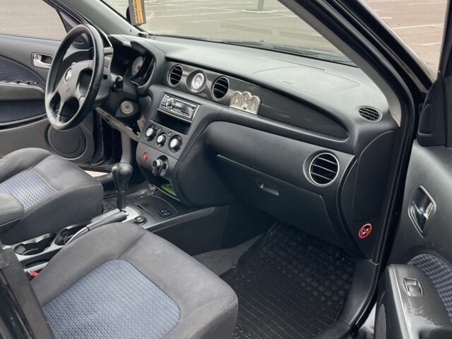 Черный Мицубиси Другая, объемом двигателя 2.4 л и пробегом 198 тыс. км за 7100 $, фото 8 на Automoto.ua