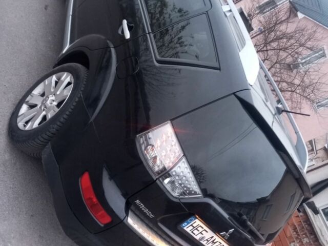 Черный Мицубиси Другая, объемом двигателя 2 л и пробегом 320 тыс. км за 4999 $, фото 2 на Automoto.ua