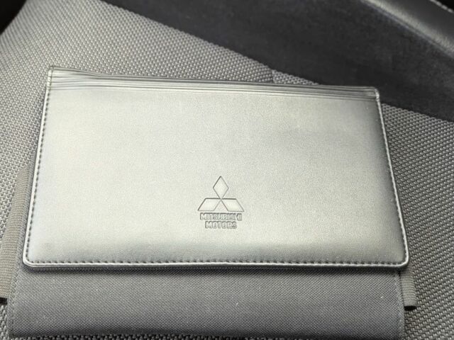 Коричневий Міцубісі Інша, об'ємом двигуна 2.3 л та пробігом 242 тис. км за 11600 $, фото 3 на Automoto.ua