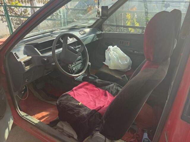 Красный Мицубиси Другая, объемом двигателя 1.3 л и пробегом 26 тыс. км за 1000 $, фото 7 на Automoto.ua