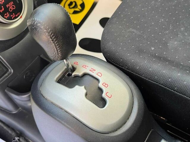 Красный Мицубиси Другая, объемом двигателя 0 л и пробегом 84 тыс. км за 4400 $, фото 13 на Automoto.ua