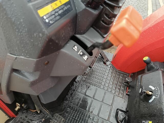 Мицубиси Другая, объемом двигателя 1.5 л и пробегом 670 тыс. км за 7900 $, фото 15 на Automoto.ua