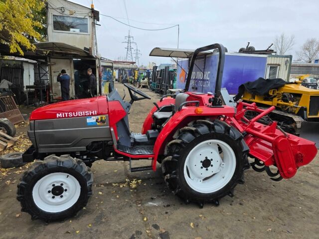 Мицубиси Другая, объемом двигателя 0 л и пробегом 844 тыс. км за 7900 $, фото 7 на Automoto.ua