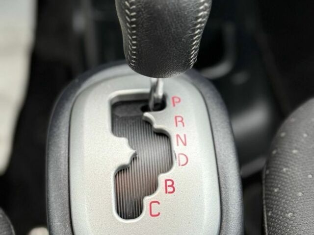 Серый Мицубиси Другая, объемом двигателя 0 л и пробегом 74 тыс. км за 3950 $, фото 21 на Automoto.ua