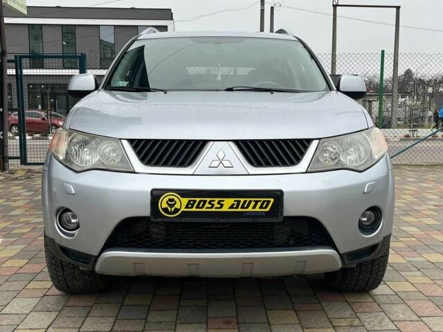 Серый Мицубиси Другая, объемом двигателя 2 л и пробегом 310 тыс. км за 7600 $, фото 1 на Automoto.ua