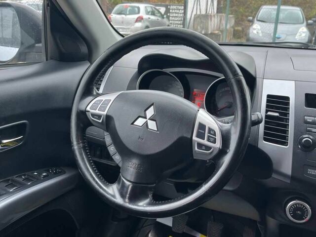 Серый Мицубиси Другая, объемом двигателя 2 л и пробегом 310 тыс. км за 7600 $, фото 9 на Automoto.ua