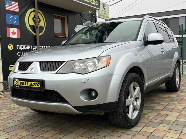 Серый Мицубиси Другая, объемом двигателя 2 л и пробегом 310 тыс. км за 7600 $, фото 2 на Automoto.ua