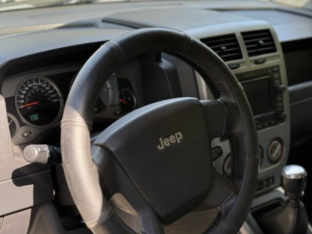 Сірий Міцубісі Інша, об'ємом двигуна 2 л та пробігом 301 тис. км за 5500 $, фото 11 на Automoto.ua