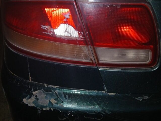 Зелений Міцубісі Інша, об'ємом двигуна 1.8 л та пробігом 418 тис. км за 1100 $, фото 6 на Automoto.ua