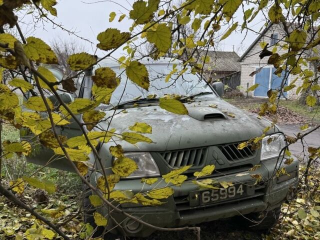 Зелений Міцубісі Інша, об'ємом двигуна 0 л та пробігом 512 тис. км за 2000 $, фото 1 на Automoto.ua