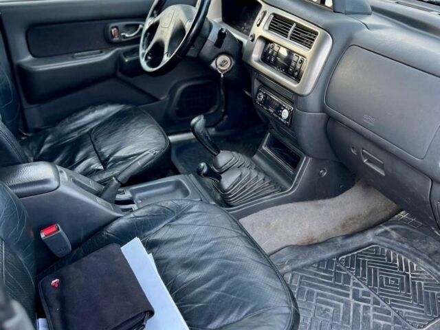 Зеленый Мицубиси Другая, объемом двигателя 2.5 л и пробегом 301 тыс. км за 1940 $, фото 5 на Automoto.ua