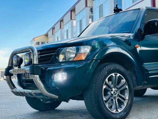 Зелений Міцубісі Інша, об'ємом двигуна 3.2 л та пробігом 200 тис. км за 4650 $, фото 4 на Automoto.ua