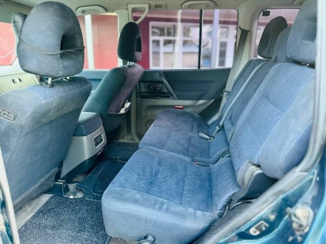 Зелений Міцубісі Інша, об'ємом двигуна 3.2 л та пробігом 200 тис. км за 4650 $, фото 8 на Automoto.ua