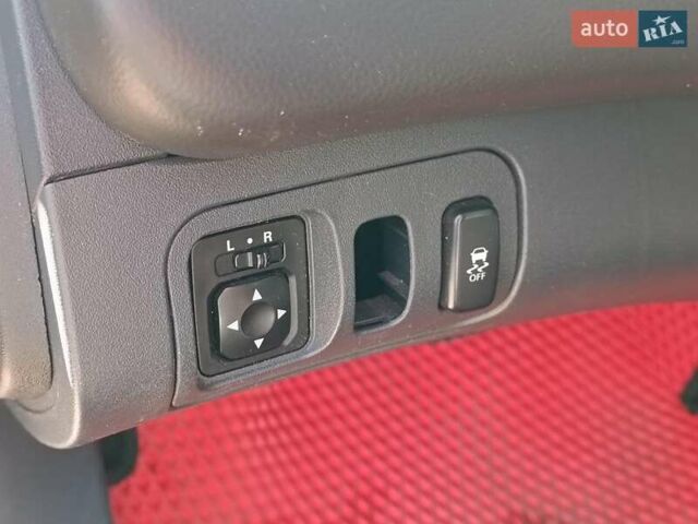 Білий Міцубісі Екліпс, об'ємом двигуна 2.4 л та пробігом 160 тис. км за 7240 $, фото 23 на Automoto.ua