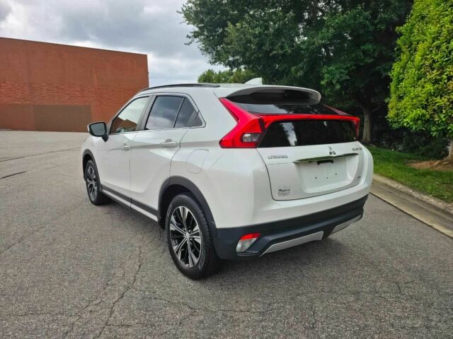 Белый Мицубиси Эклипс, объемом двигателя 1.5 л и пробегом 45 тыс. км за 11200 $, фото 4 на Automoto.ua