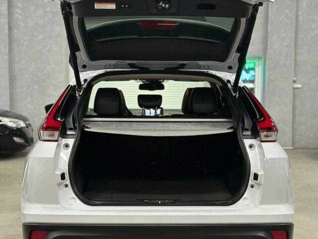 Белый Мицубиси Эклипс, объемом двигателя 1.5 л и пробегом 14 тыс. км за 19999 $, фото 22 на Automoto.ua