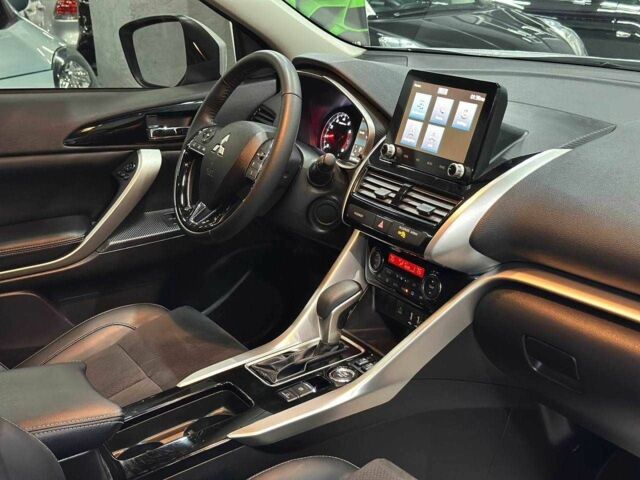 Белый Мицубиси Эклипс, объемом двигателя 1.5 л и пробегом 14 тыс. км за 19999 $, фото 19 на Automoto.ua