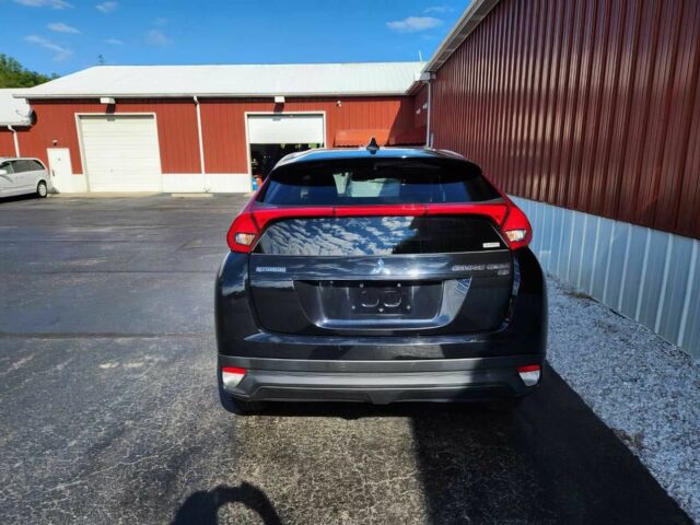 Черный Мицубиси Эклипс, объемом двигателя 1.5 л и пробегом 31 тыс. км за 11200 $, фото 5 на Automoto.ua