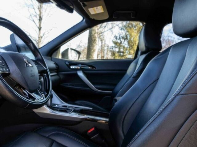 Черный Мицубиси Эклипс, объемом двигателя 1.5 л и пробегом 11 тыс. км за 7800 $, фото 9 на Automoto.ua