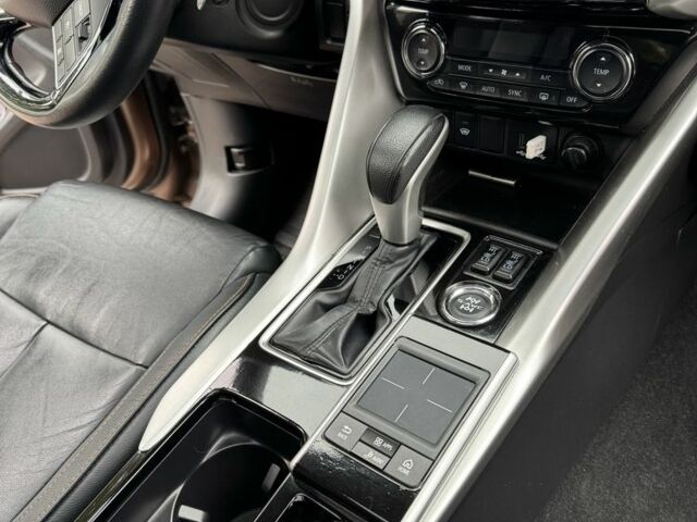 Коричневий Міцубісі Екліпс, об'ємом двигуна 1.5 л та пробігом 35 тис. км за 22000 $, фото 17 на Automoto.ua