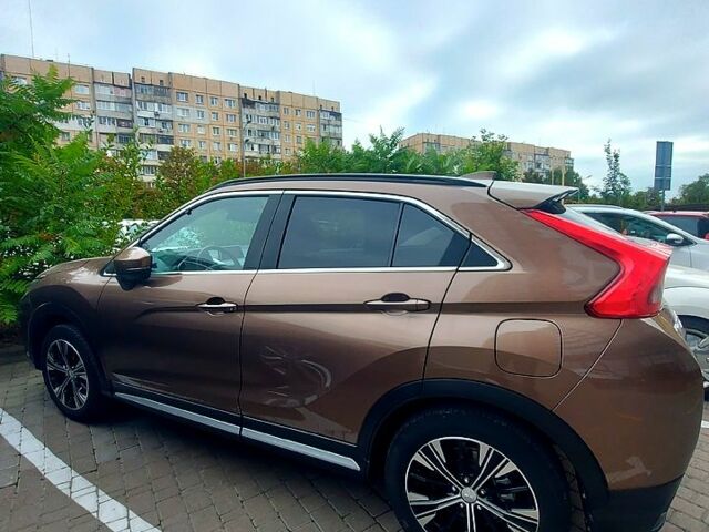 Коричневый Мицубиси Эклипс, объемом двигателя 1.5 л и пробегом 49 тыс. км за 21500 $, фото 2 на Automoto.ua