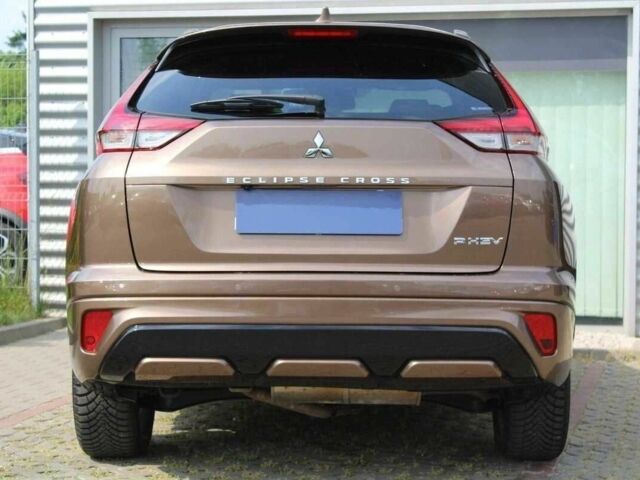 Коричневый Мицубиси Эклипс, объемом двигателя 0 л и пробегом 40 тыс. км за 6500 $, фото 4 на Automoto.ua