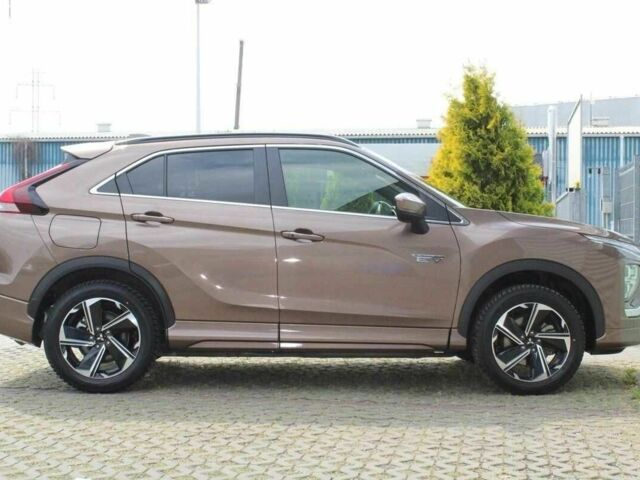 Коричневый Мицубиси Эклипс, объемом двигателя 0 л и пробегом 40 тыс. км за 6500 $, фото 6 на Automoto.ua