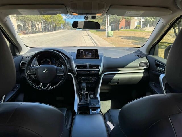 Красный Мицубиси Эклипс, объемом двигателя 1.5 л и пробегом 44 тыс. км за 6900 $, фото 8 на Automoto.ua