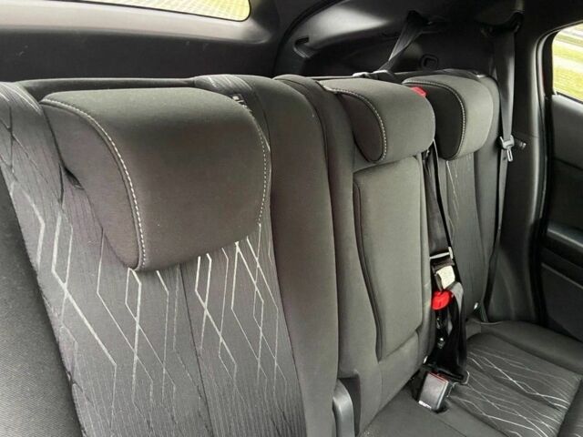 Красный Мицубиси Эклипс, объемом двигателя 0 л и пробегом 89 тыс. км за 11200 $, фото 5 на Automoto.ua