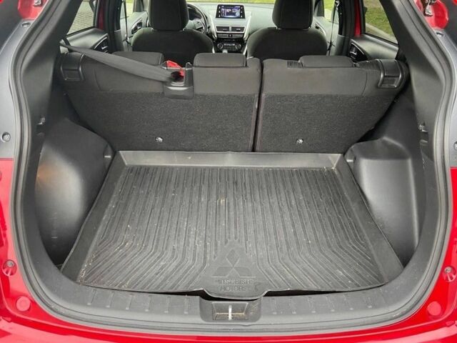 Красный Мицубиси Эклипс, объемом двигателя 0 л и пробегом 89 тыс. км за 11200 $, фото 7 на Automoto.ua