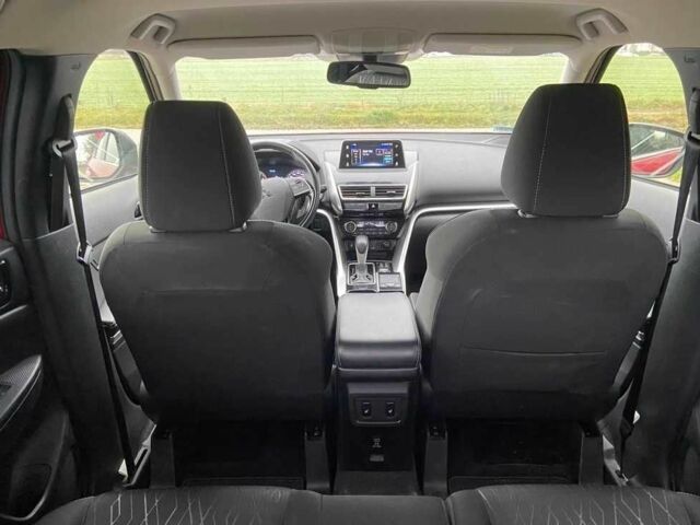 Красный Мицубиси Эклипс, объемом двигателя 0 л и пробегом 84 тыс. км за 10300 $, фото 4 на Automoto.ua