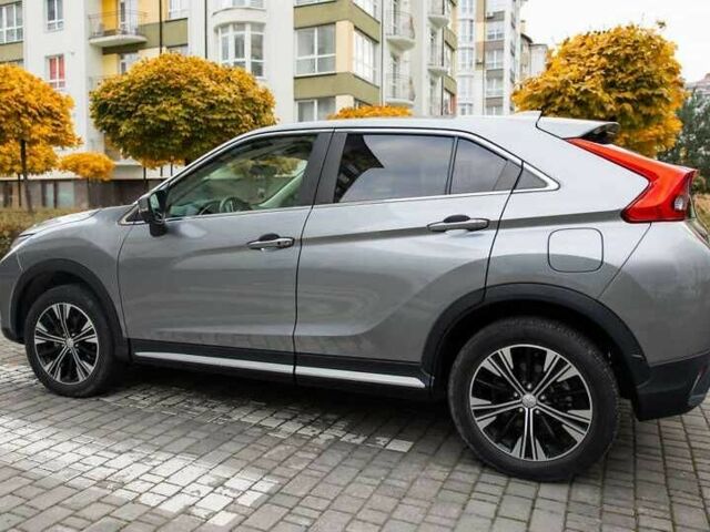 Серый Мицубиси Эклипс, объемом двигателя 1.5 л и пробегом 74 тыс. км за 12600 $, фото 2 на Automoto.ua