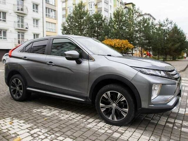 Серый Мицубиси Эклипс, объемом двигателя 1.5 л и пробегом 74 тыс. км за 12600 $, фото 9 на Automoto.ua