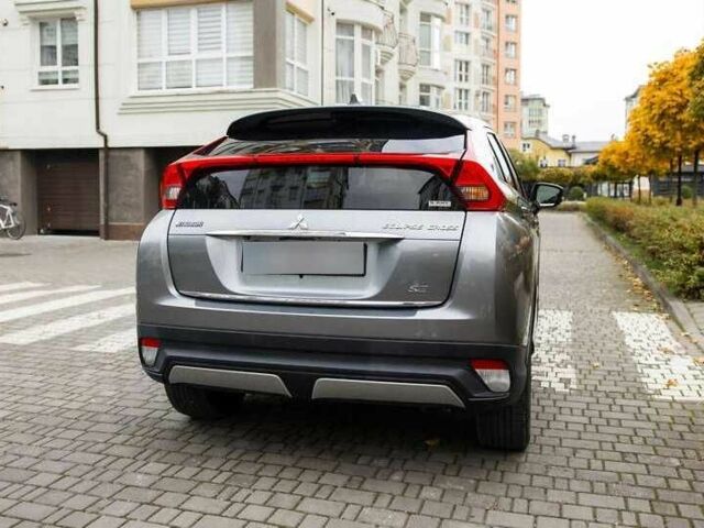 Серый Мицубиси Эклипс, объемом двигателя 1.5 л и пробегом 74 тыс. км за 12600 $, фото 6 на Automoto.ua