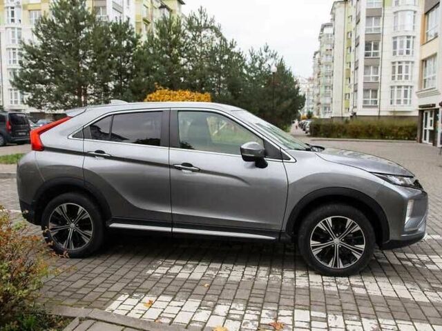 Серый Мицубиси Эклипс, объемом двигателя 1.5 л и пробегом 74 тыс. км за 12600 $, фото 8 на Automoto.ua