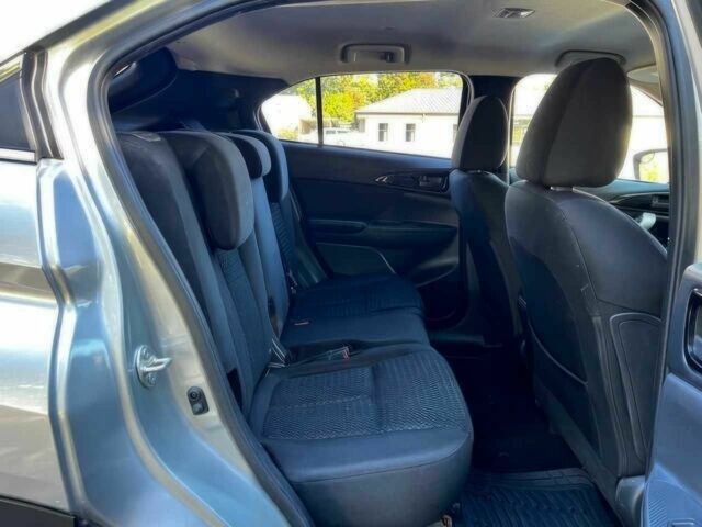 Серый Мицубиси Эклипс, объемом двигателя 1.5 л и пробегом 41 тыс. км за 13000 $, фото 12 на Automoto.ua