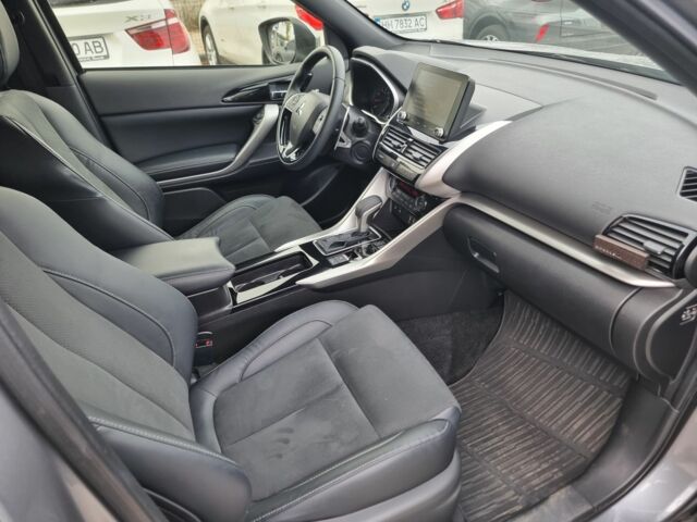 Серый Мицубиси Эклипс, объемом двигателя 2 л и пробегом 26 тыс. км за 23900 $, фото 5 на Automoto.ua