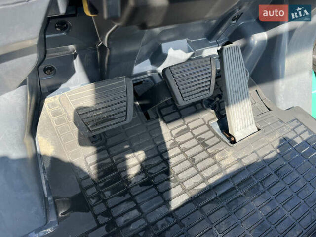 Міцубісі ФГ, об'ємом двигуна 0 л та пробігом 4 тис. км за 11500 $, фото 5 на Automoto.ua