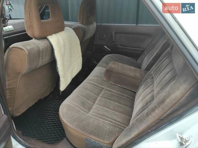 Белый Мицубиси Галант, объемом двигателя 1.6 л и пробегом 100 тыс. км за 1000 $, фото 9 на Automoto.ua