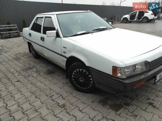 Белый Мицубиси Галант, объемом двигателя 1.6 л и пробегом 100 тыс. км за 1000 $, фото 2 на Automoto.ua