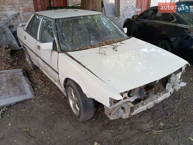 Белый Мицубиси Галант, объемом двигателя 1.6 л и пробегом 260 тыс. км за 450 $, фото 3 на Automoto.ua