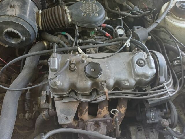 Белый Мицубиси Галант, объемом двигателя 1.8 л и пробегом 447 тыс. км за 1200 $, фото 7 на Automoto.ua