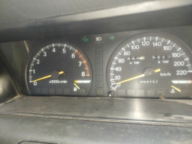 Белый Мицубиси Галант, объемом двигателя 1.8 л и пробегом 205 тыс. км за 1000 $, фото 7 на Automoto.ua