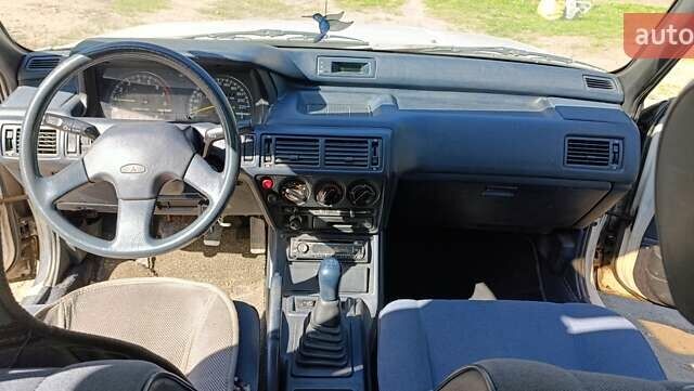 Белый Мицубиси Галант, объемом двигателя 1.76 л и пробегом 407 тыс. км за 1500 $, фото 11 на Automoto.ua