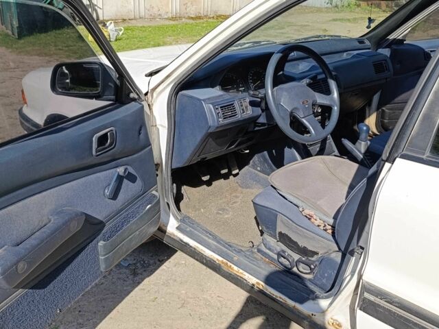 Білий Міцубісі Галант, об'ємом двигуна 1.8 л та пробігом 407 тис. км за 1500 $, фото 5 на Automoto.ua