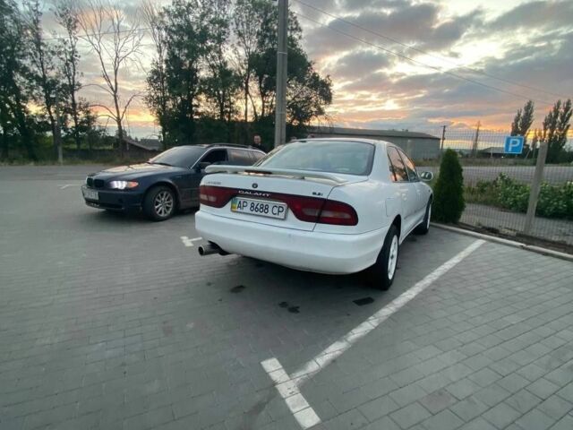 Белый Мицубиси Галант, объемом двигателя 1.8 л и пробегом 207 тыс. км за 2000 $, фото 6 на Automoto.ua