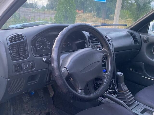 Белый Мицубиси Галант, объемом двигателя 1.8 л и пробегом 207 тыс. км за 2000 $, фото 4 на Automoto.ua