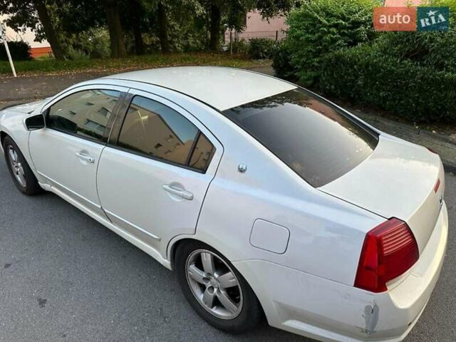 Белый Мицубиси Галант, объемом двигателя 2.35 л и пробегом 200 тыс. км за 4000 $, фото 44 на Automoto.ua