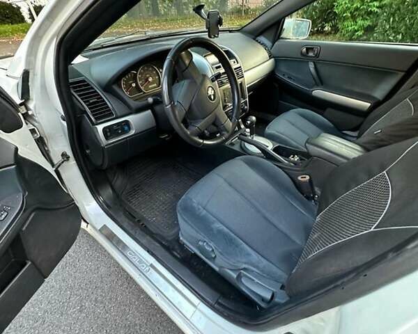 Белый Мицубиси Галант, объемом двигателя 2.35 л и пробегом 200 тыс. км за 4000 $, фото 32 на Automoto.ua